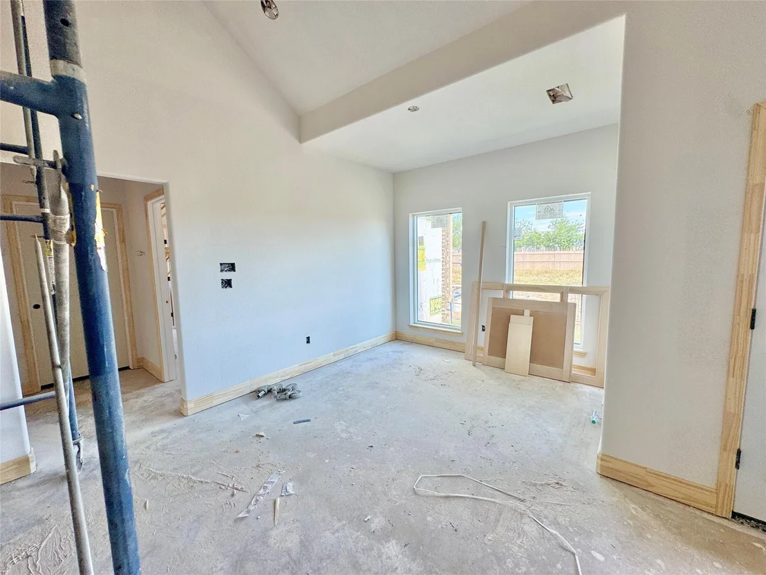 Photo of 127 Logan