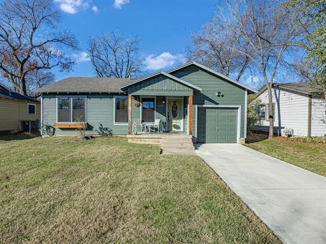 Photo of 1400 Bennett Drive