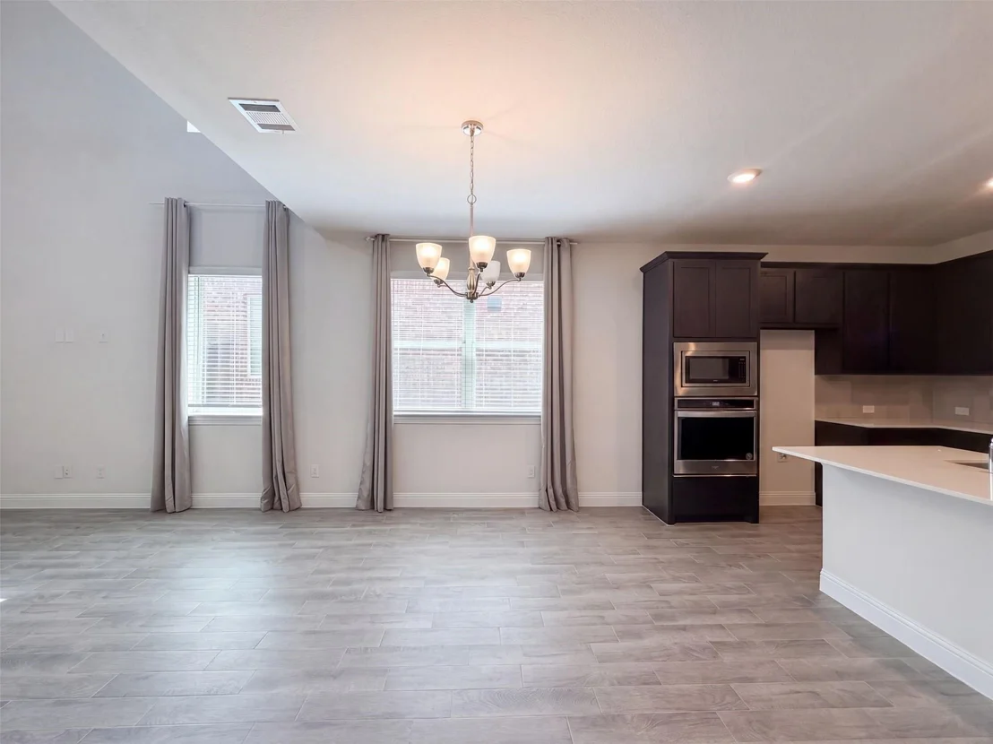 Photo of 2929 Log Cabin Drive