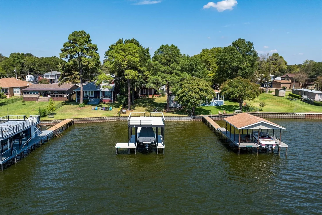 Photo of 107 Briarwood Drive