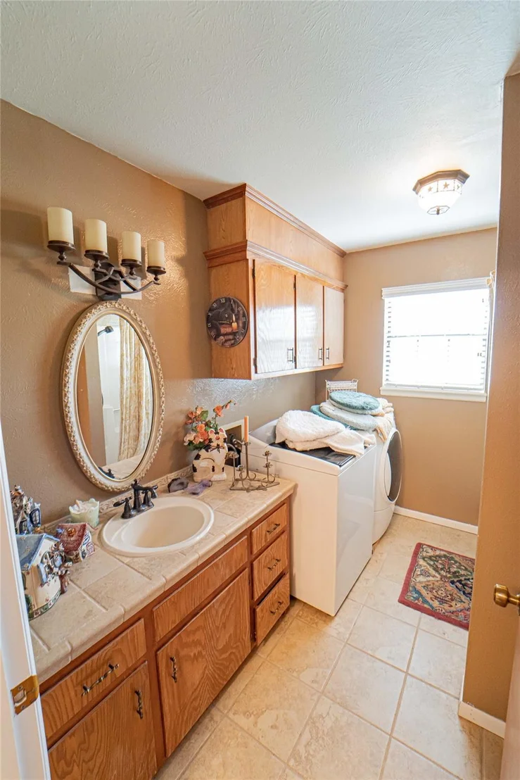 Photo of 3267 County Road 320