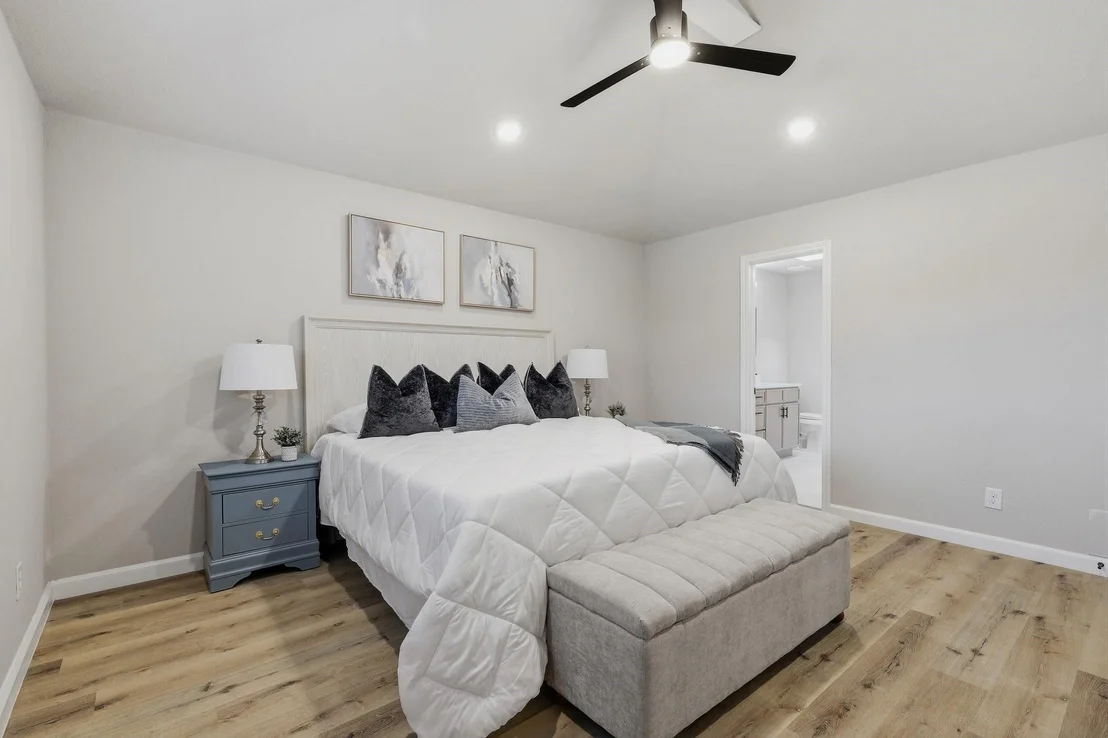 Photo of 924 Edgefield Trail