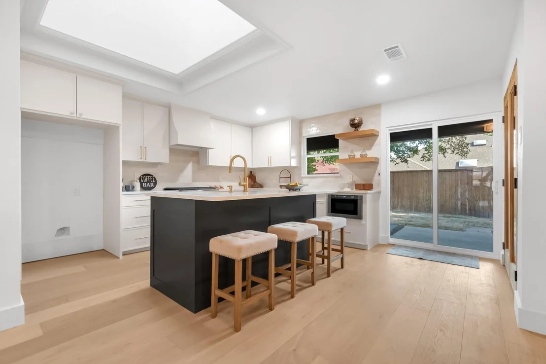 Photo of 3400 Sailmaker Lane