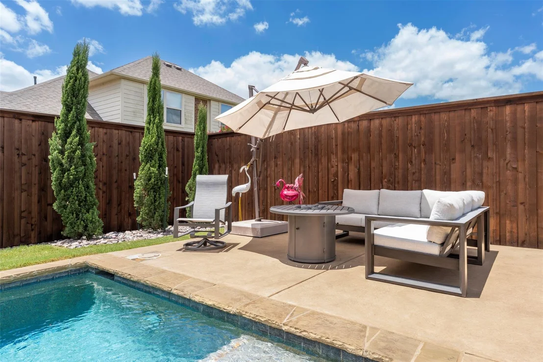 Photo of 4316 Poppy Drive