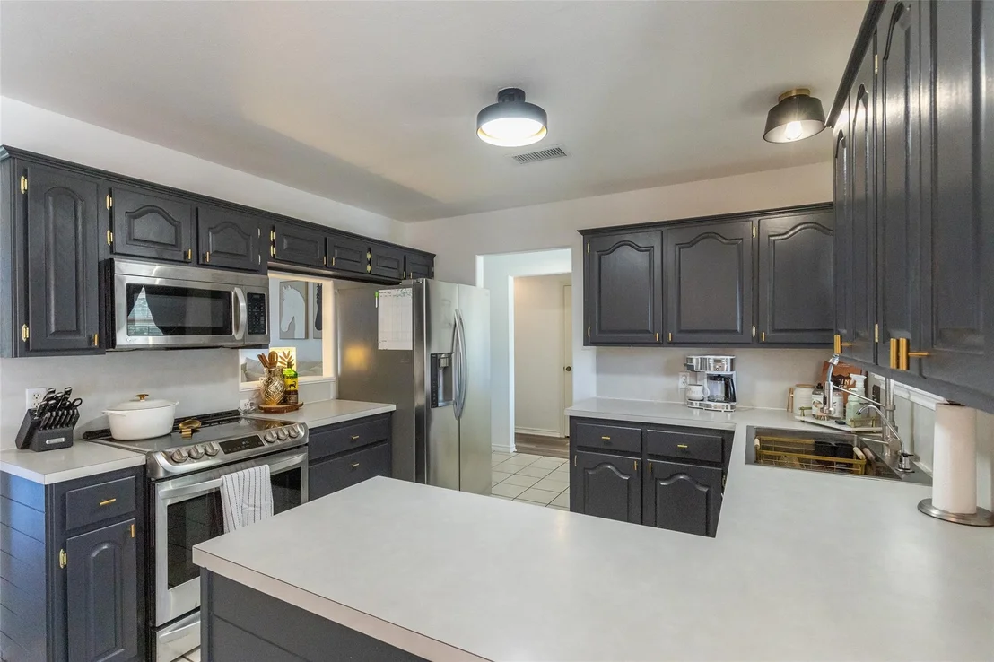 Photo of 4450 Cole Drive