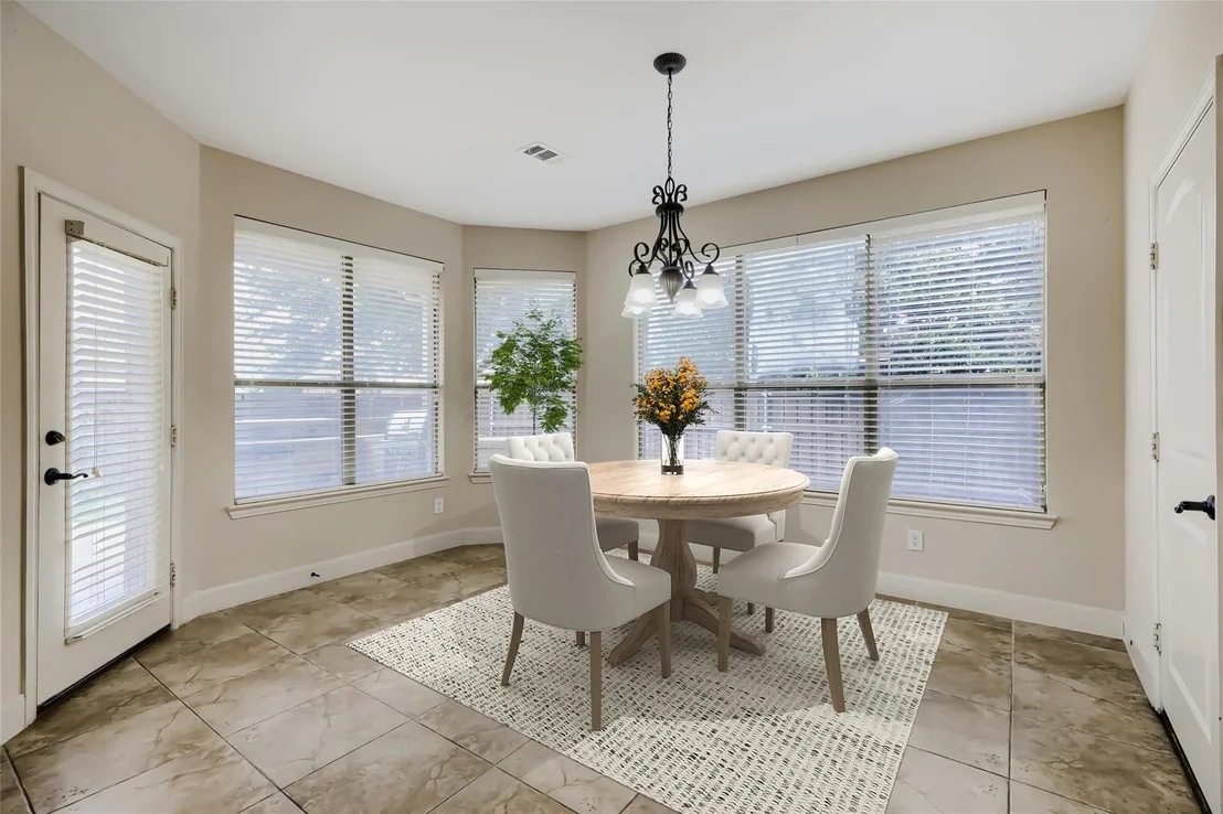 Photo of 710 Calaveras Court
