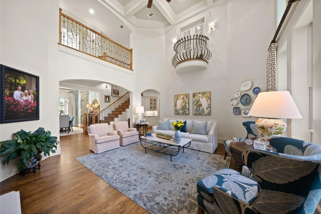 Photo of 1950 Stonehill Drive