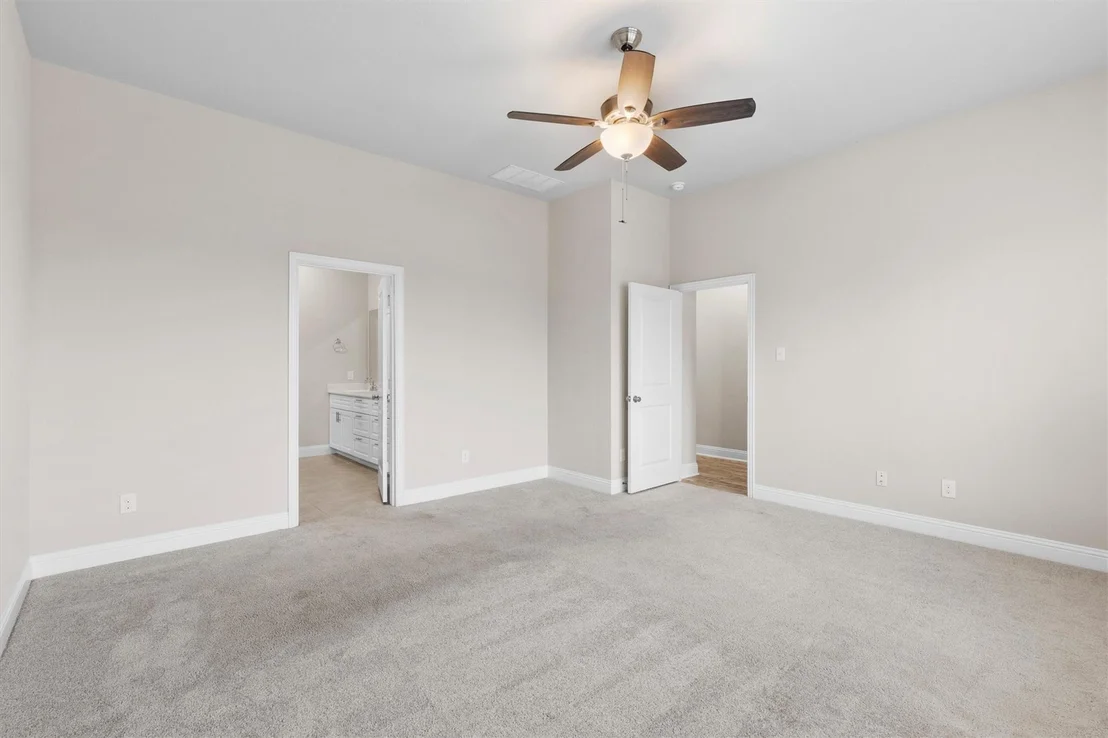 Photo of 576 Spruce Trail