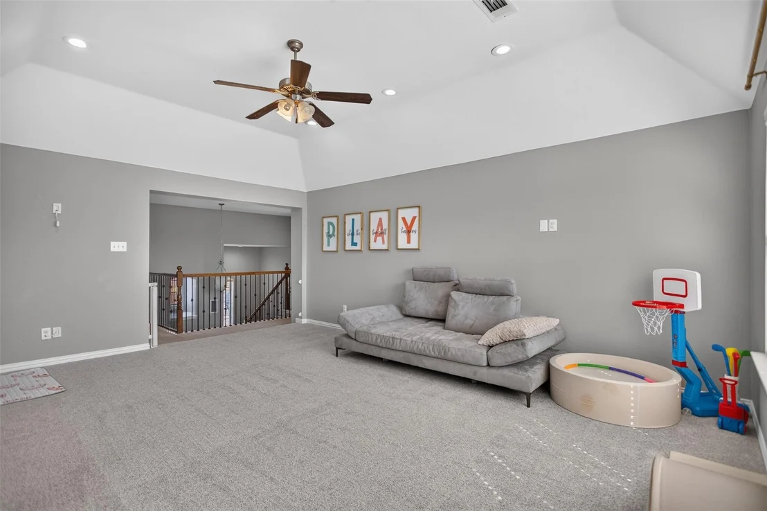 Photo of 1020 Longhill Way