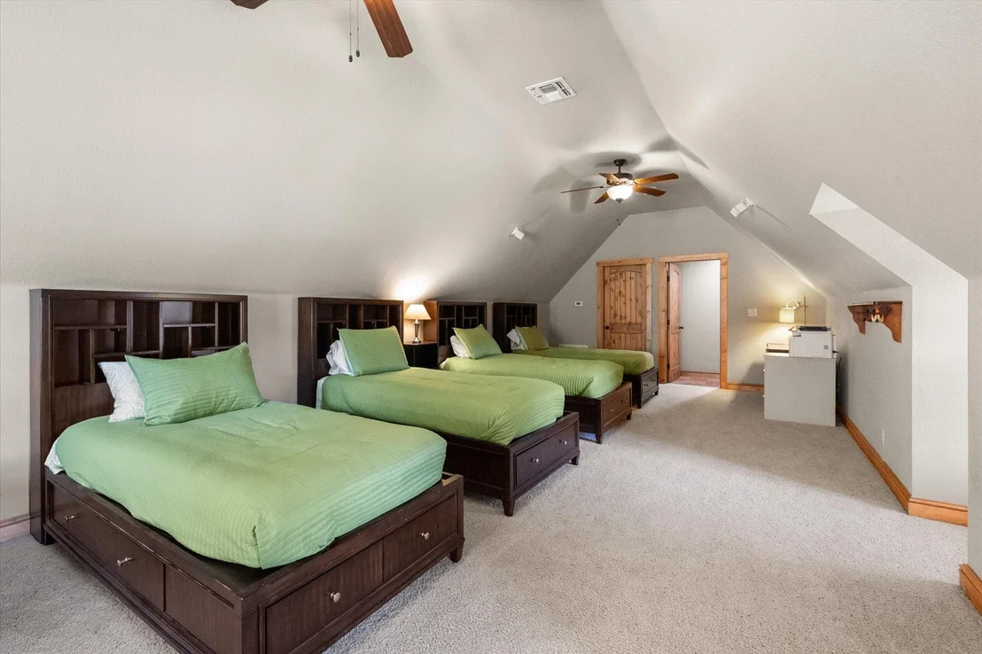 Photo of 5042 Loper Circle