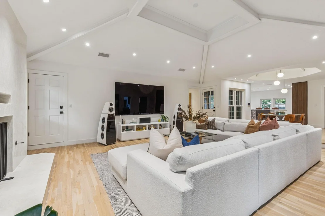 Photo of 98 W Shore Place
