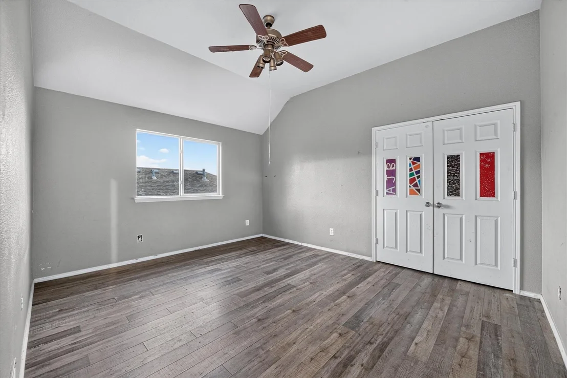 Photo of 10369 Bradshaw Drive