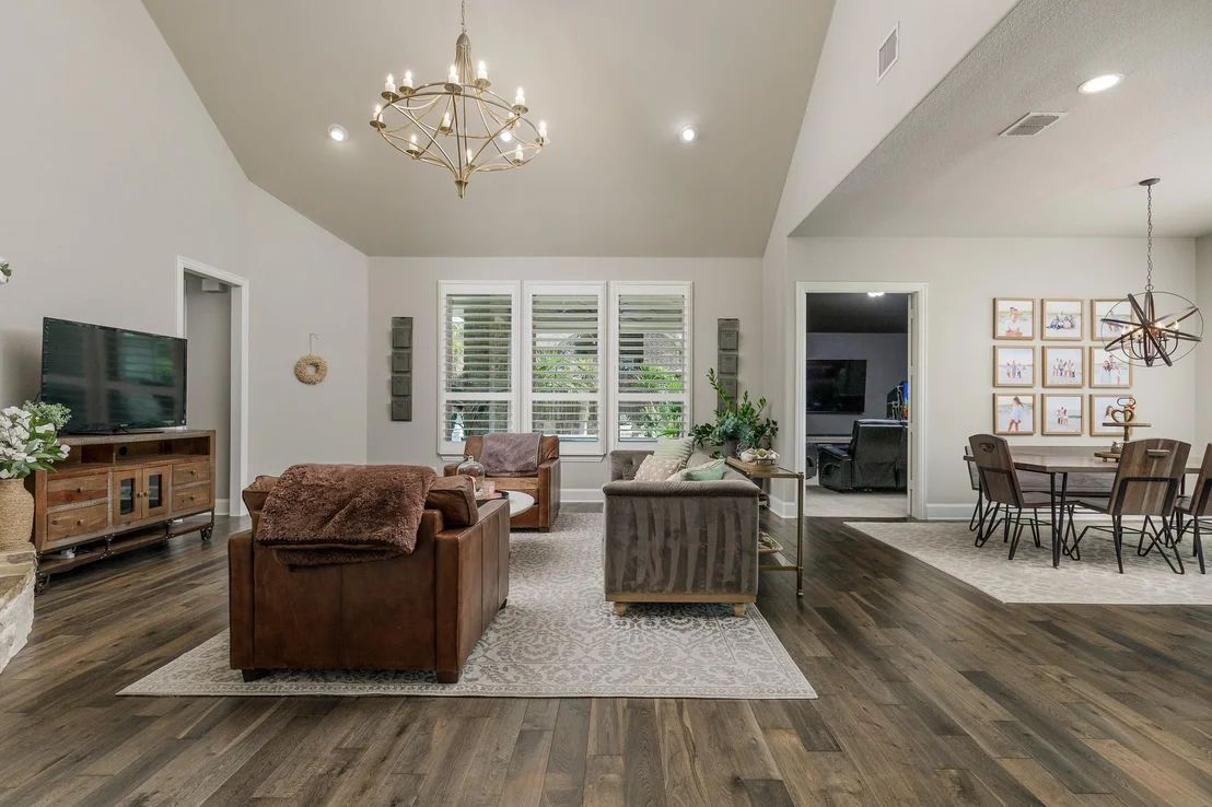 Photo of 3420 Redpine Drive