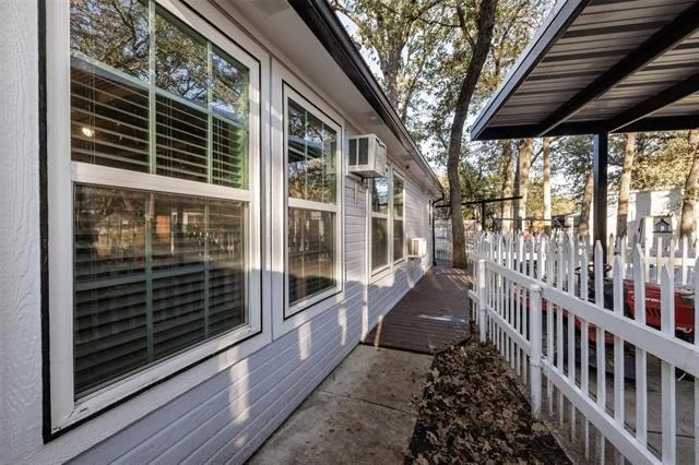 Photo of 9953 Greentree Lane