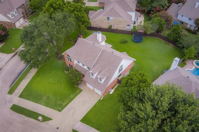 Photo of 2901 Stonepointe Drive