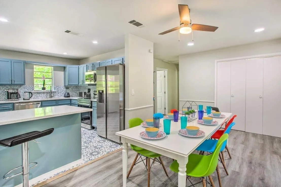 Photo of 9910A Archer Lane