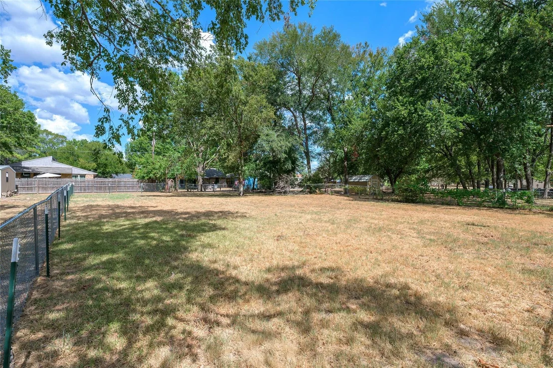 Photo of 503 Wes Michael Road