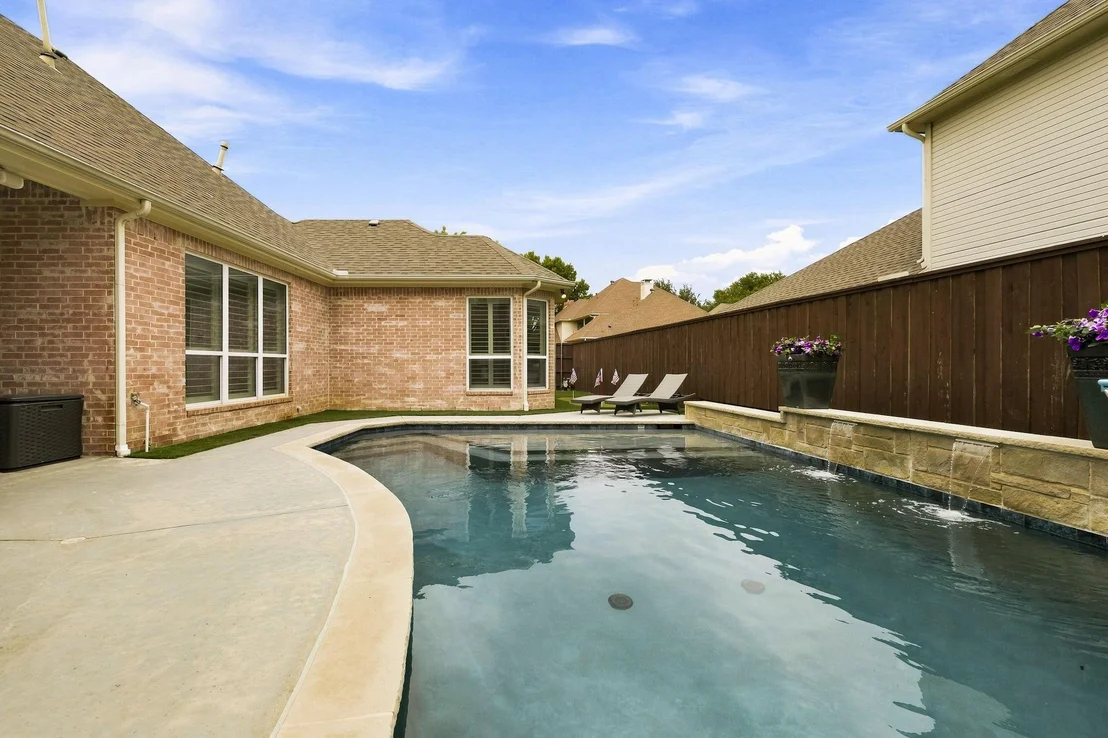 Photo of 5941 Tiburon Drive