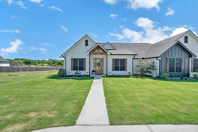 Photo of 195 Rayford Drive