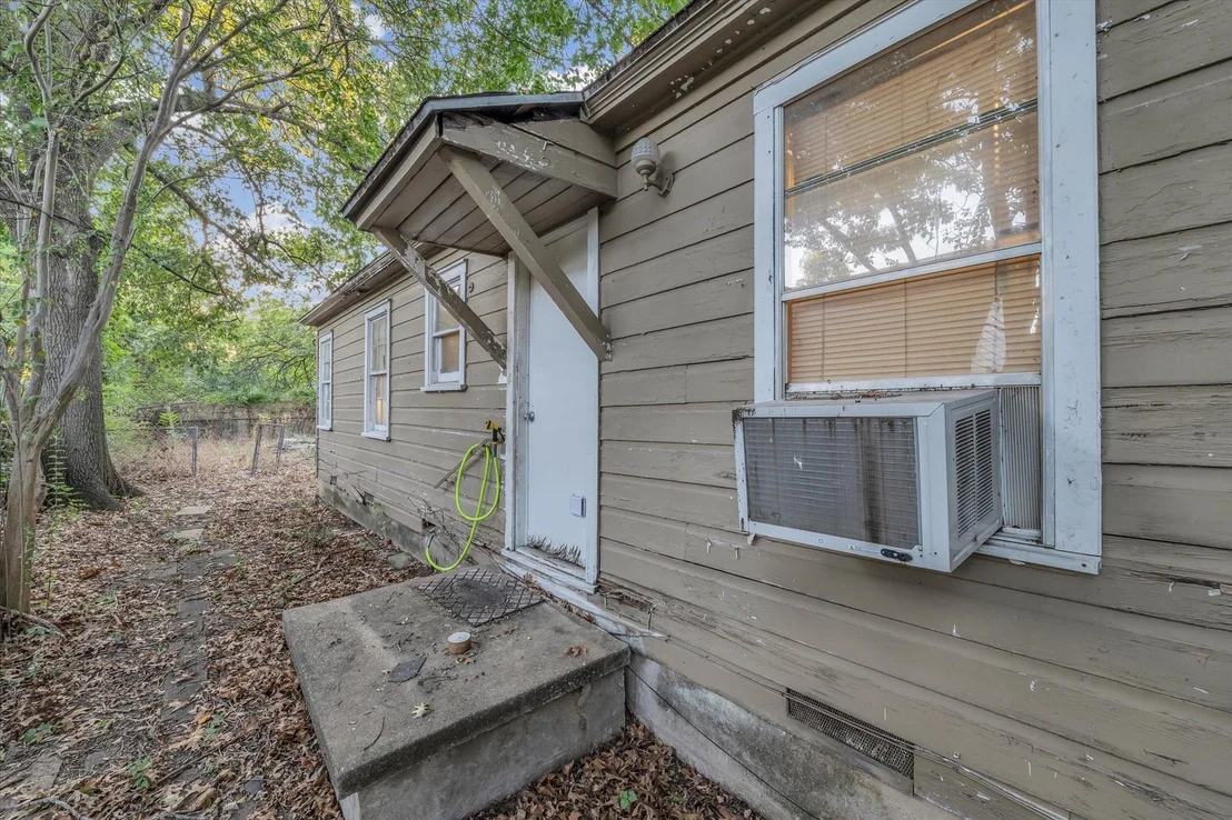 Photo of 3412 Brook Circle