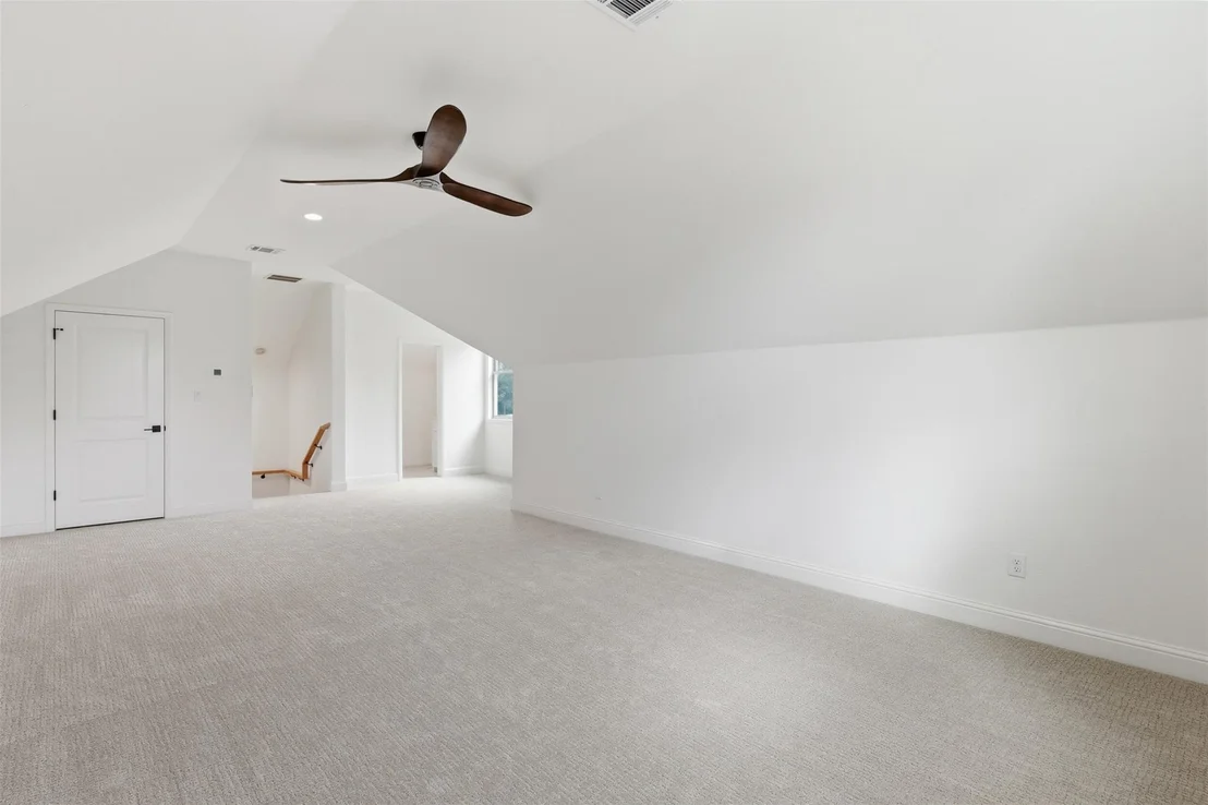 Photo of 273 Martin Drive