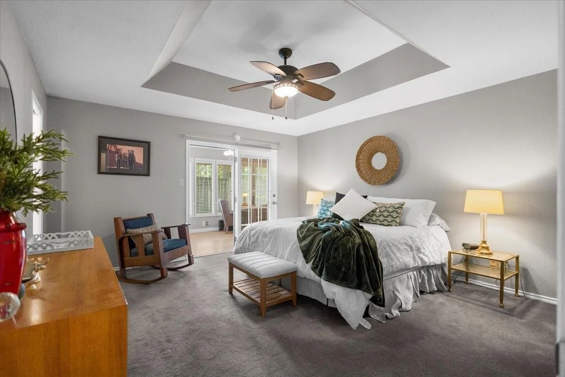 Photo of 241 Hideaway Lane Central