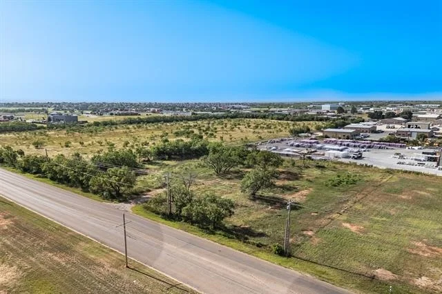 Photo of 149 E Industrial Boulevard