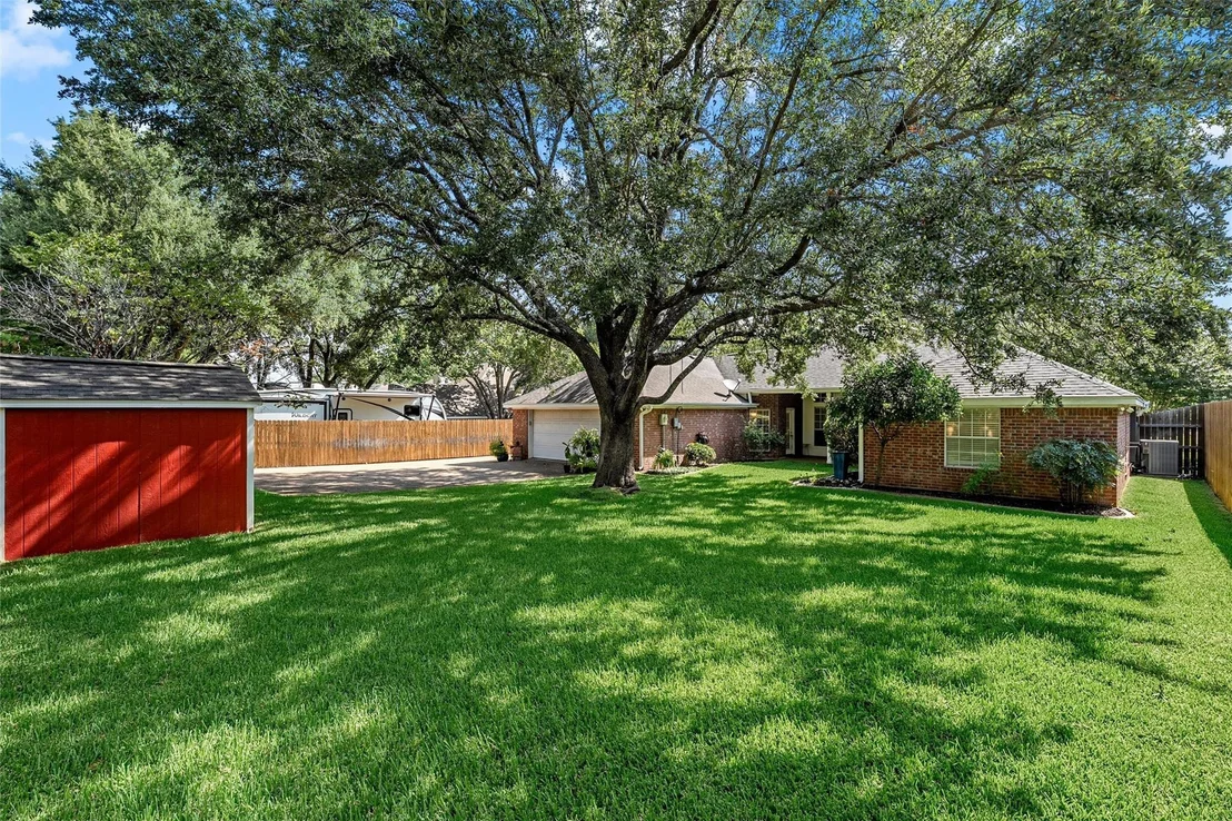 Photo of 1119 Western Ridge Drive