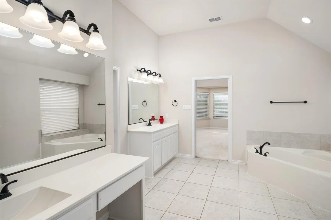 Photo of 145 Las Colinas Trail