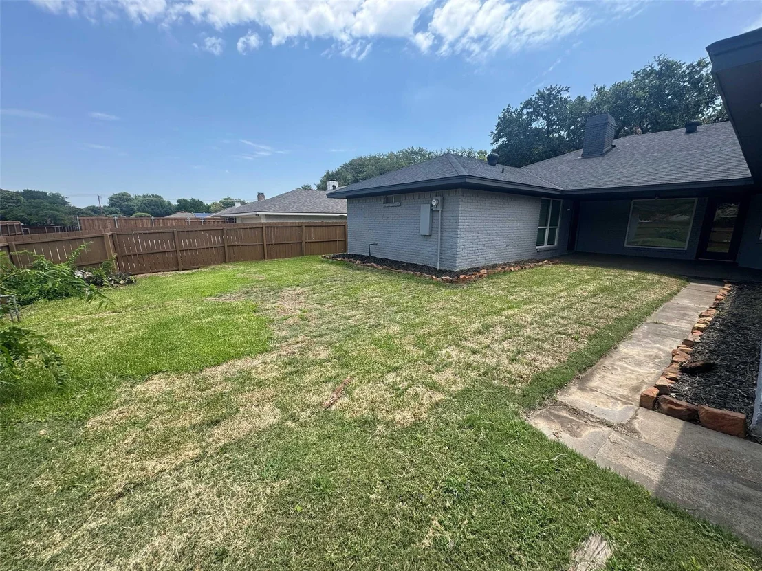 Photo of 2625 Mollimar Drive