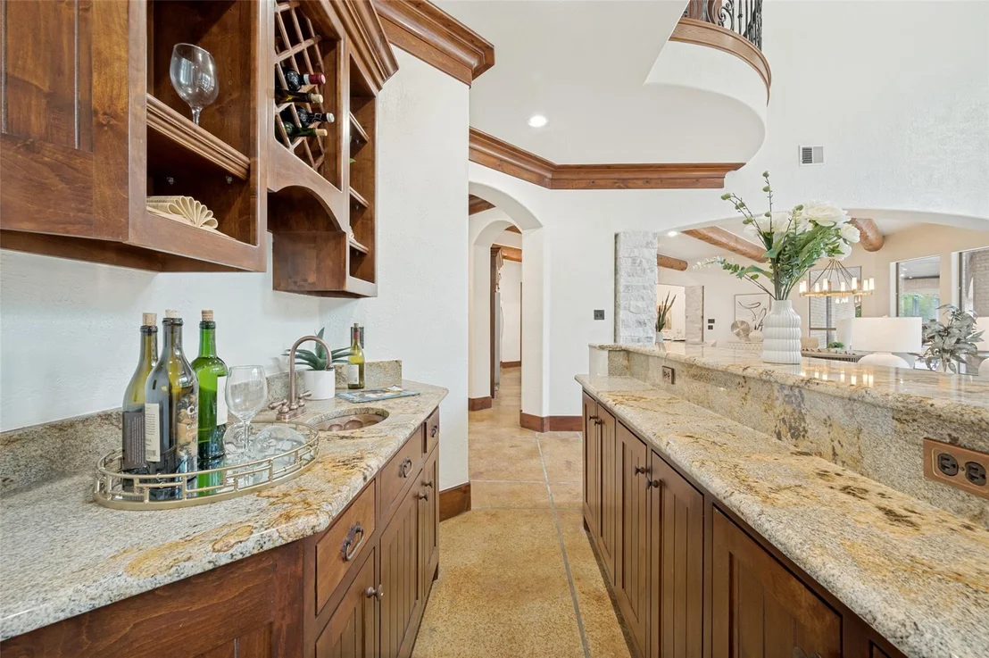 Photo of 2626 Twelve Oaks Lane