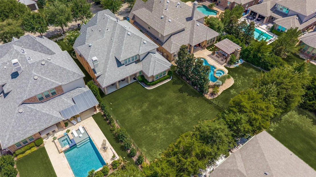 Photo of 5804 River Highlands Drive