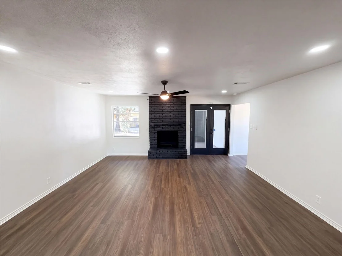 Photo of 1329 Wellington Drive