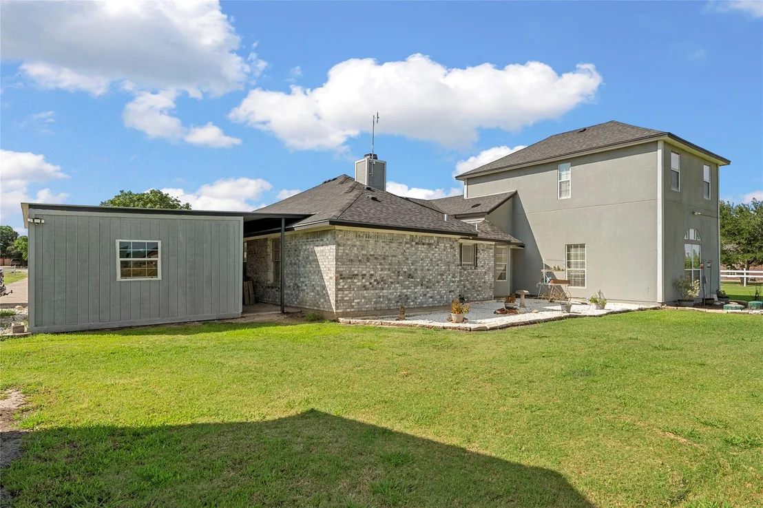 Photo of 5330 Leroy Parkway