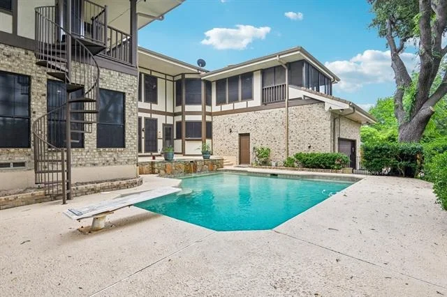 Photo of 128 Sceptre Drive