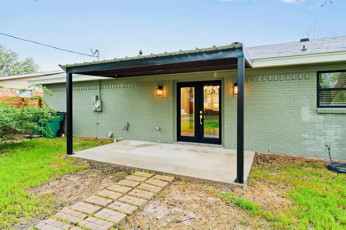 Photo of 504 N Main Street