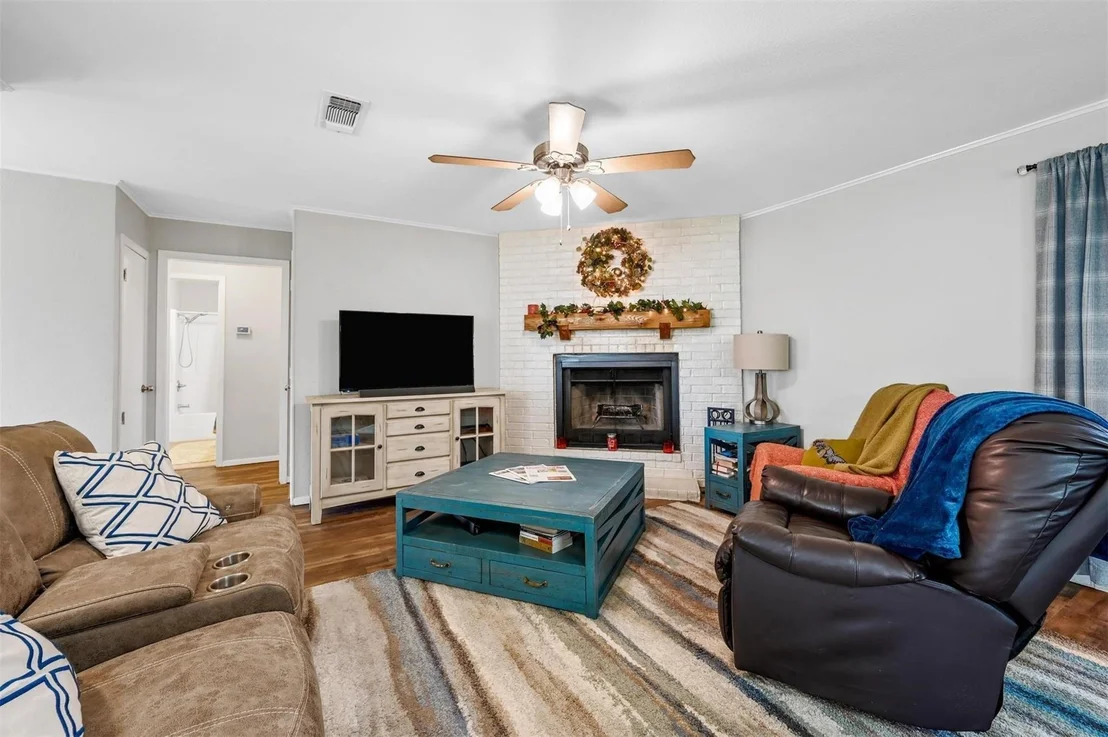 Photo of 111 Longhorn Drive