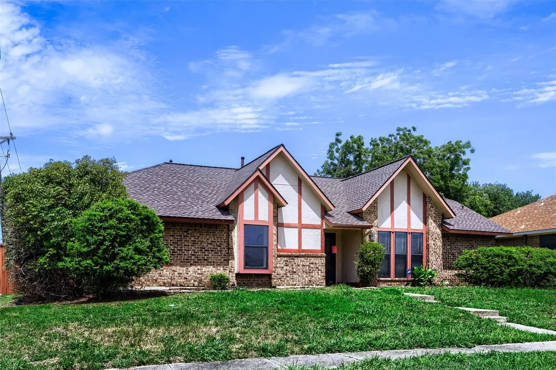 Photo of 1701 Paxton Drive