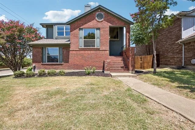 Photo of 1601 Kingspoint Drive