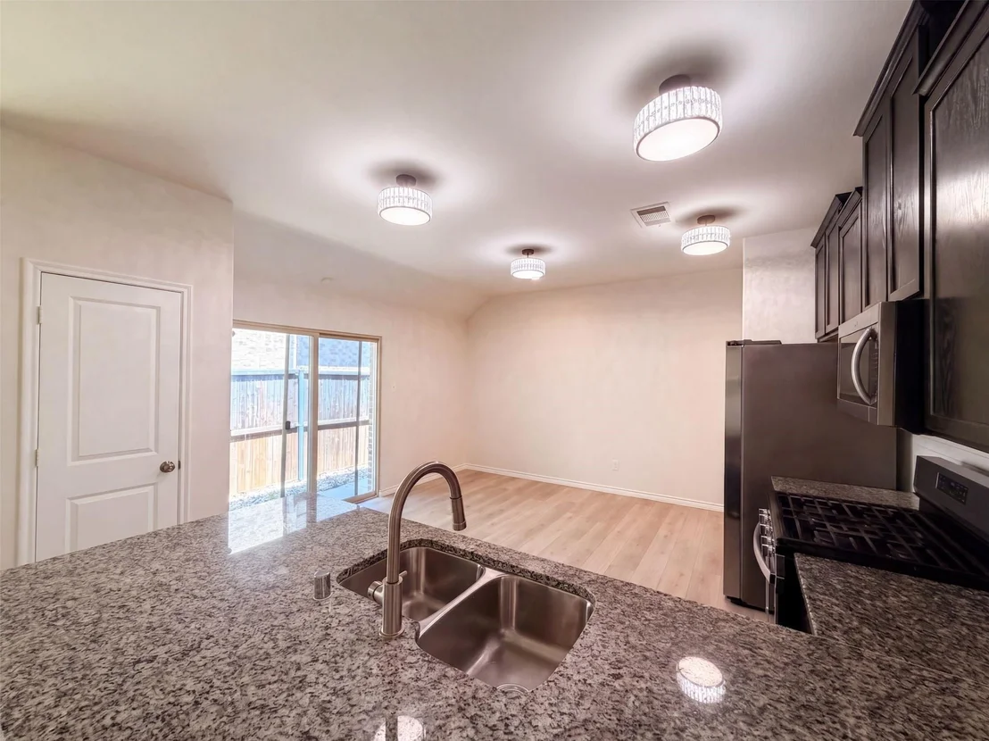 Photo of 5558 Yarborough Drive