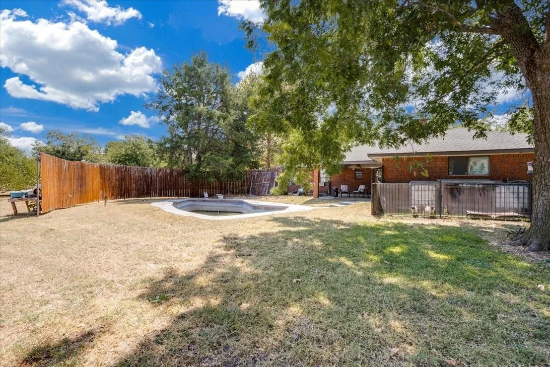 Photo of 3211 Bluegrass Drive