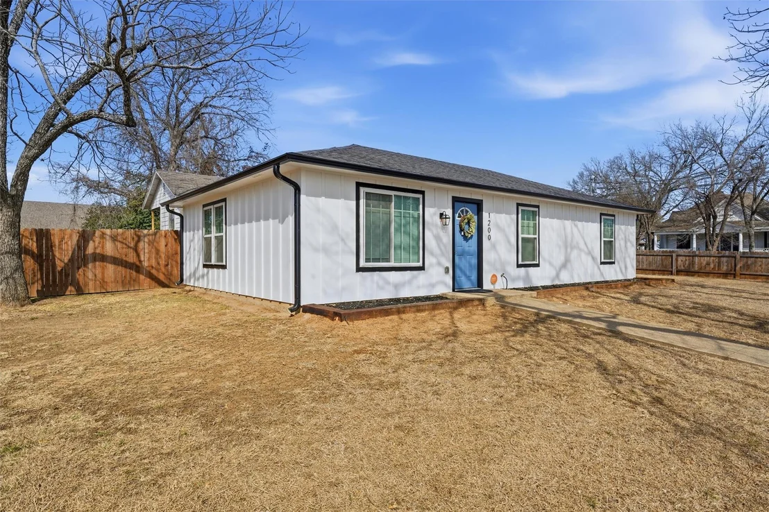 Photo of 1200 N 5th Street