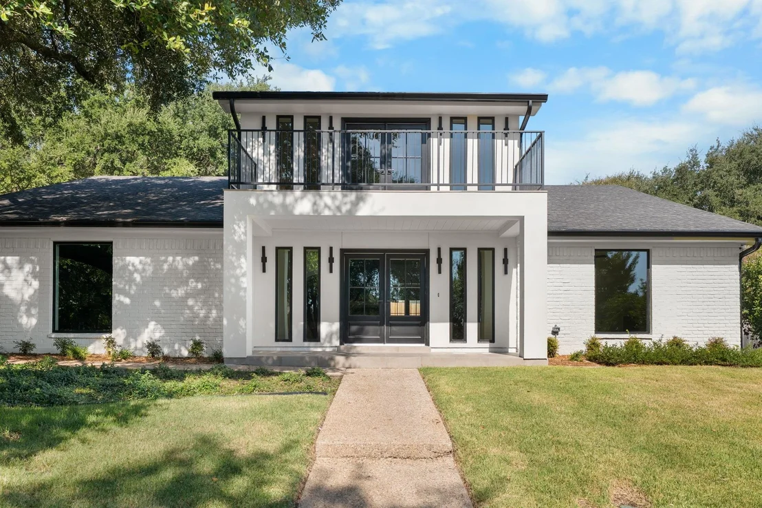 Photo of 4125 Green Oak Drive