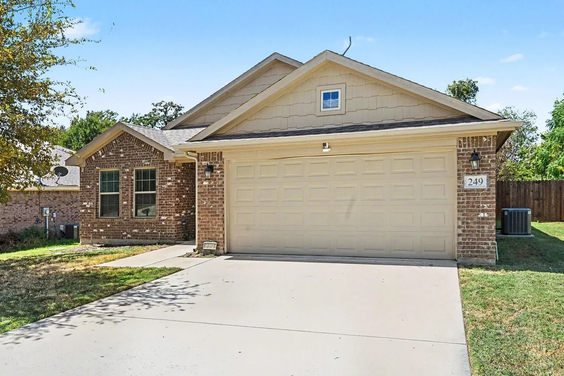 Photo of 249 Walnut Bend Road