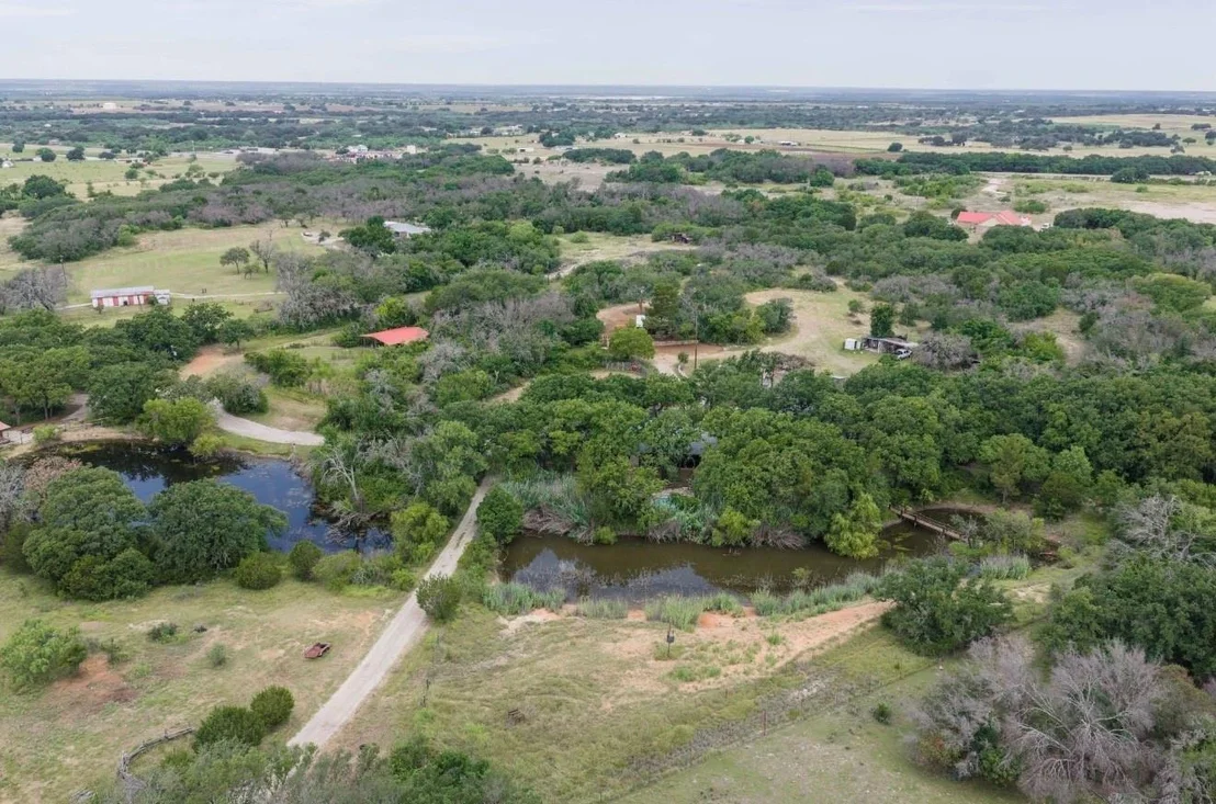 Photo of 3296 Campbell Trail