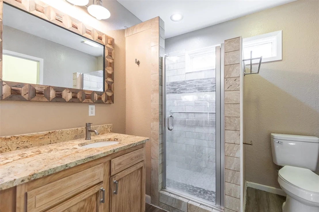 Photo of 55 Surrey Square