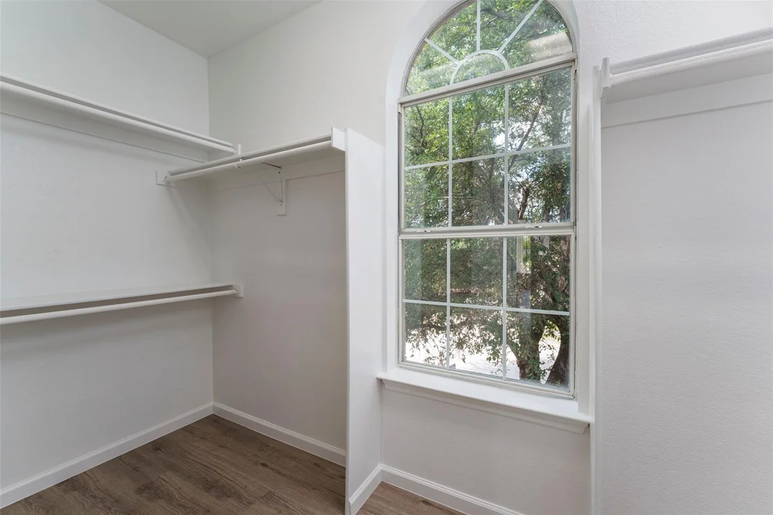 Photo of 1310 Norman Circle