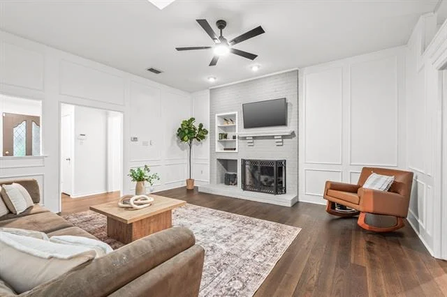 Photo of 4405 Avonshire Lane