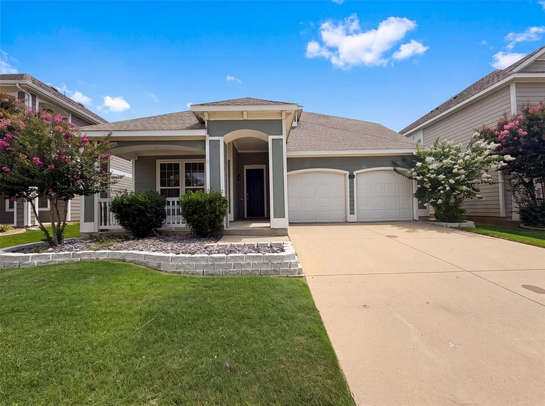 Photo of 9165 Blackstone Drive