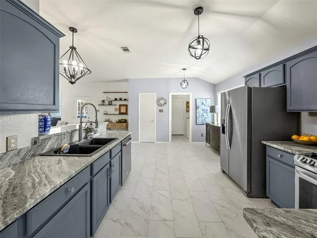 Photo of 204 Arbor Ridge Drive